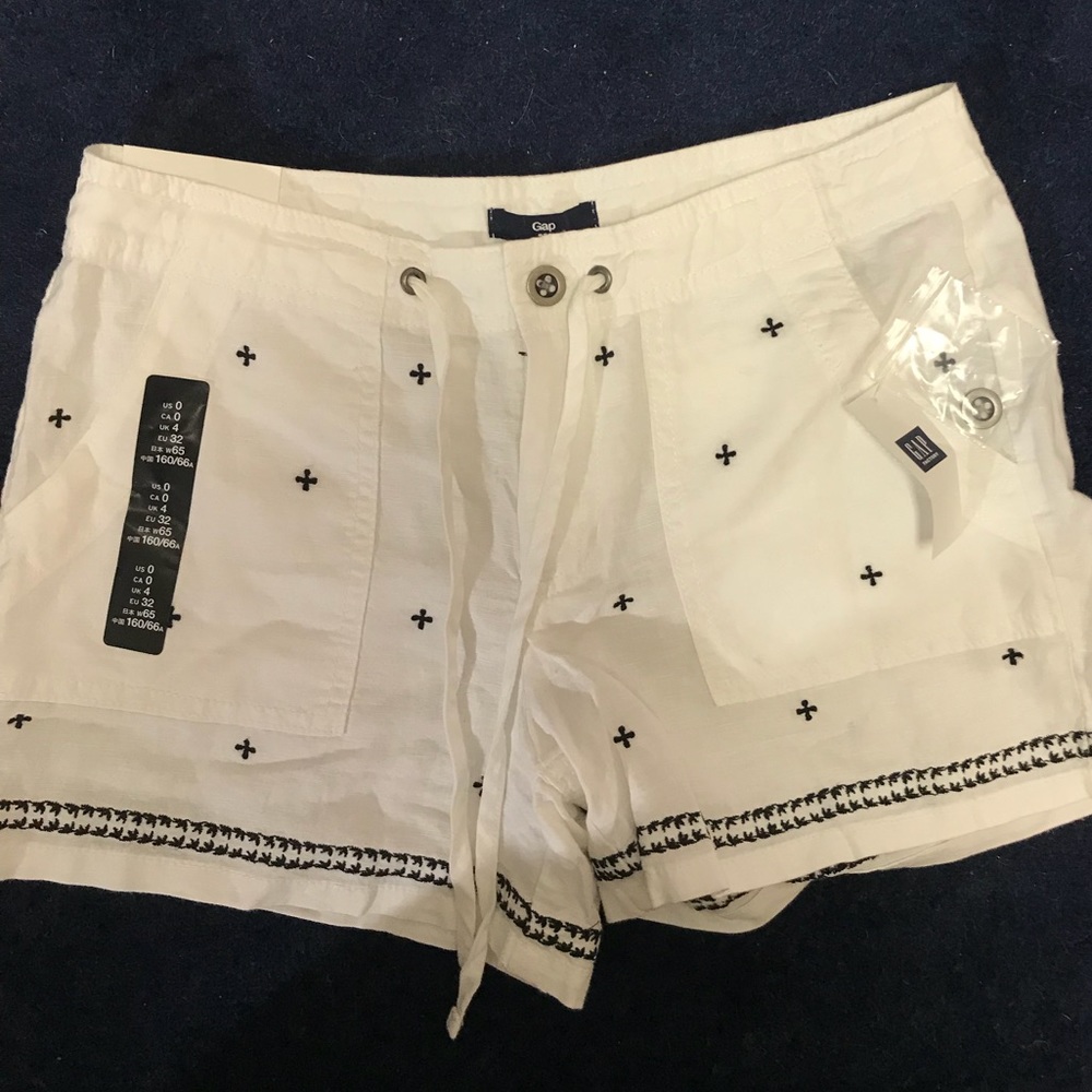 Gap Shorts, NEW W TAGS